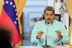 Maduro incentiva venezuelanos a votar nas eleições municipais: 'Dia de festa e paz'