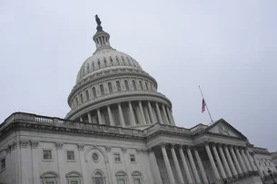 Shutdown: Senado dos EUA consegue maioria para acabar com paralisação