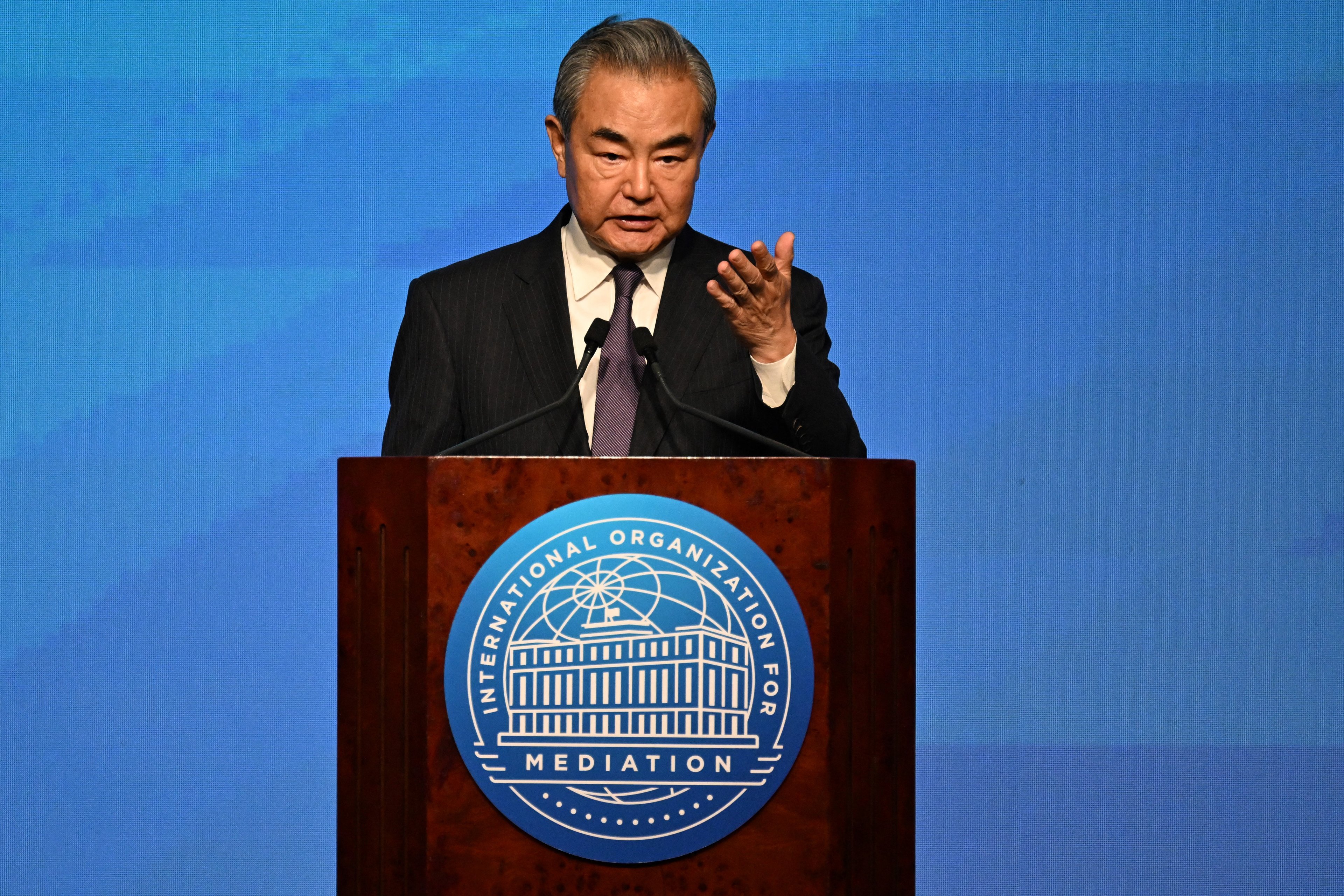 China cria órgão internacional de mediação em Hong Kong para rivalizar com cortes de Haia