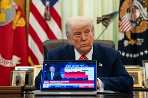 Donald Trump lança Truth+, plataforma de streaming global, e inclui canal conservador Newsmax TV
