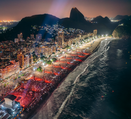 Galeria de fotos de Maior palco do mundo: Corona celebra 100 anos com evento histórico em Copacabana