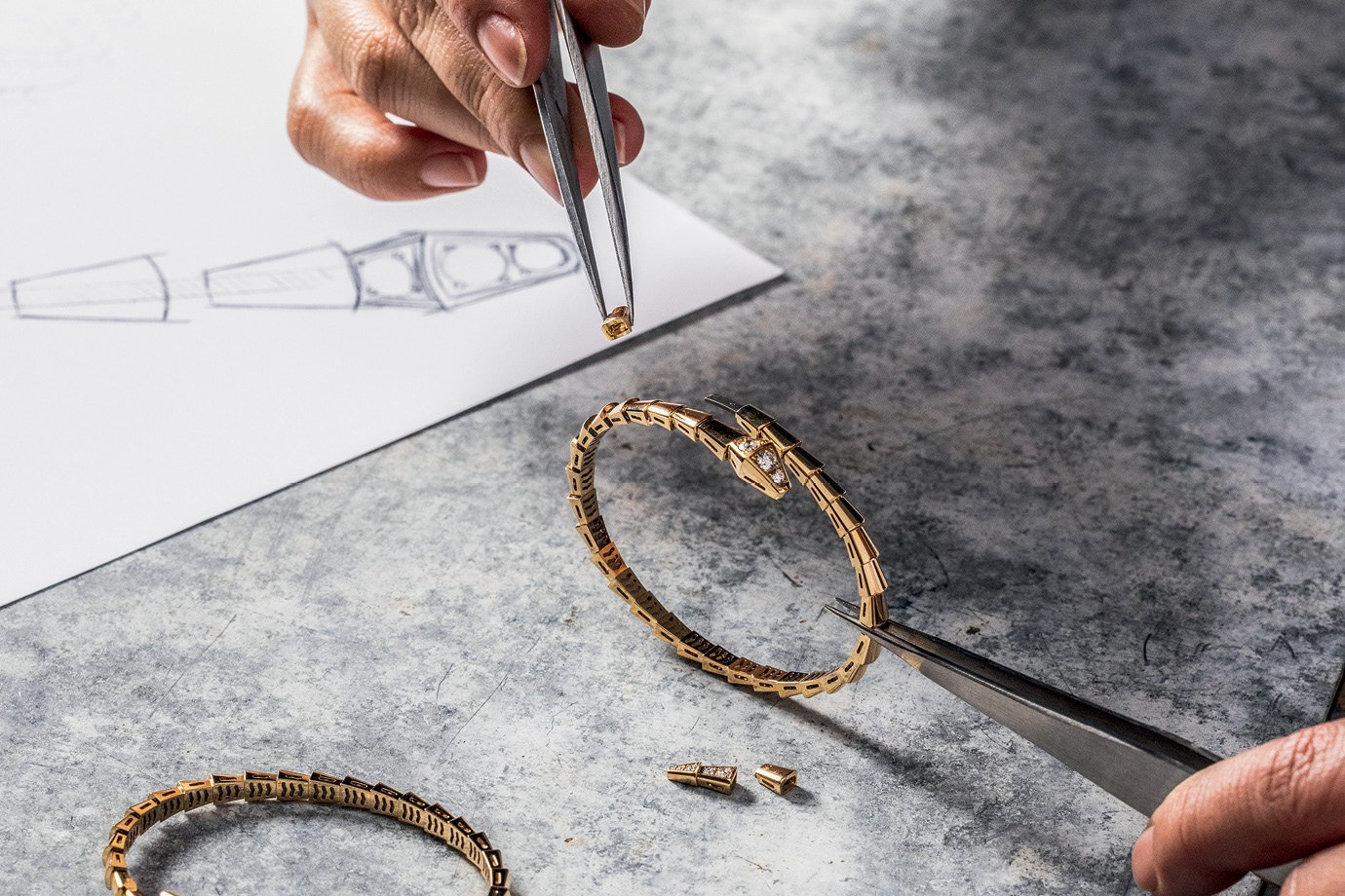 Bvlgari investe em tecnologia e tradição na produção de joias