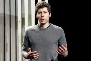 OpenAI compra startup do criador do iPhone, por US$ 6,4 bilhões e mira levar IA ao mundo físico
