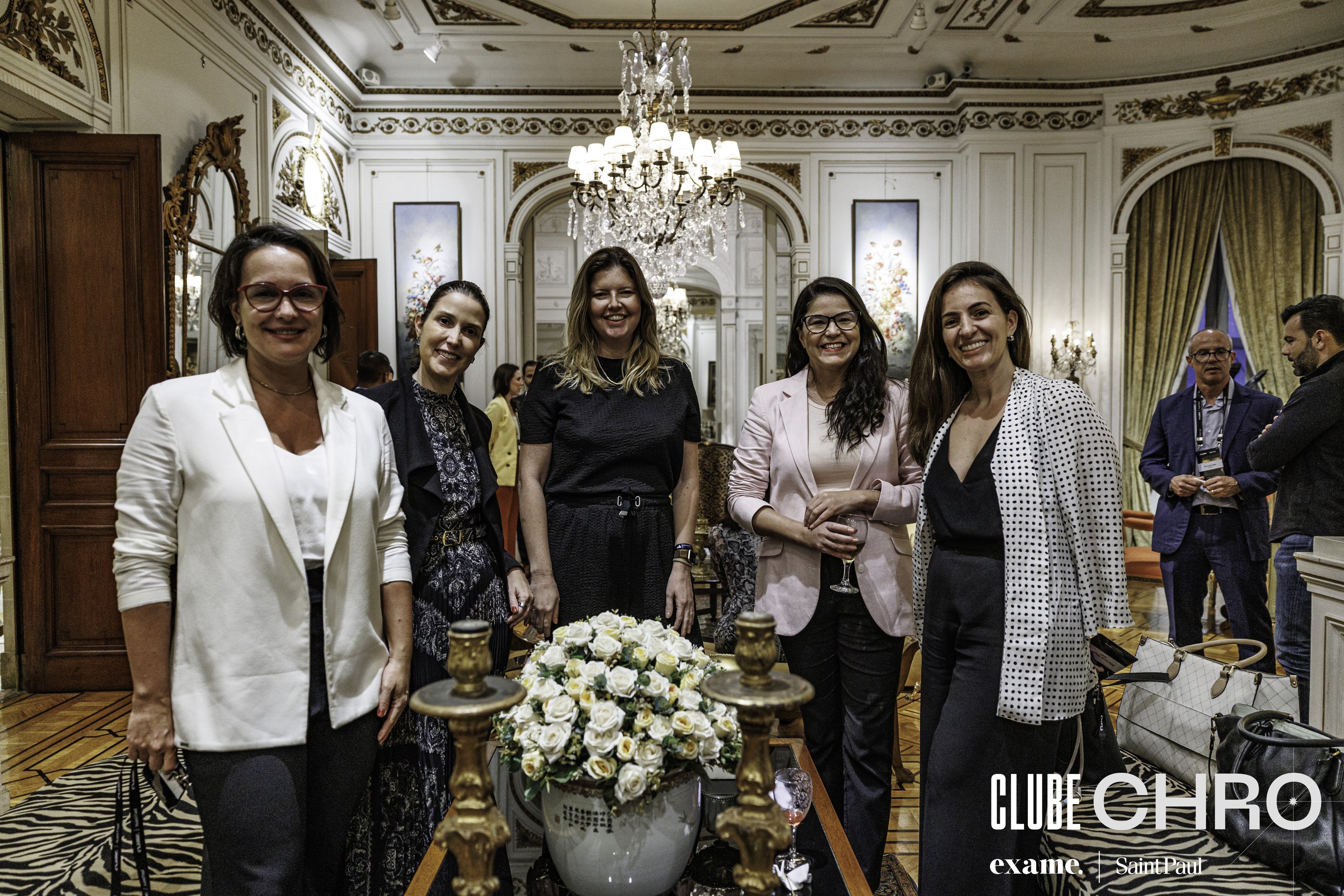 Lilian Head de RH da Petrobrás, Camila Securato CSO da Exame Educação, Sheila Mueller Community Manager do Ifood Benefícios, Miriam Cardoso HR Senior Manager da NTS e Mariana Nejaim Country HR Manager da Shell 
