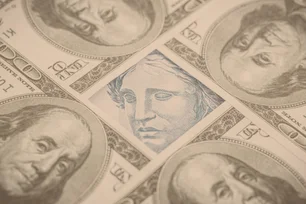 Imagem referente à matéria: Real é a 4ª moeda com maior valorização frente ao dólar em 2025; confira o ranking