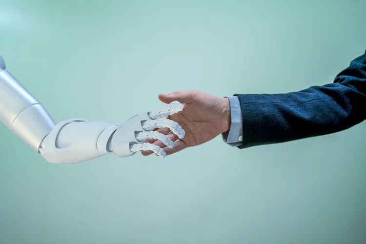 IA: jovens consideram se casar com chatbots (Longhua Liao/Getty Images)