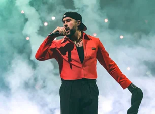 Show de Bad Bunny no Brasil: venda de ingressos começa nesta quinta-feira; veja os preços