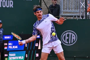Thiago Wild derrota 'maior inimigo' de João Fonseca e conquista vaga na chave do Master 1000 de Roma