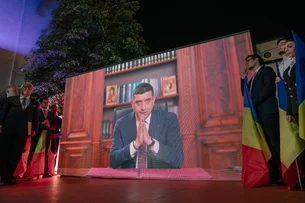 Ultradireita lidera primeiro turno das presidenciais da Romênia, mostram pesquisas