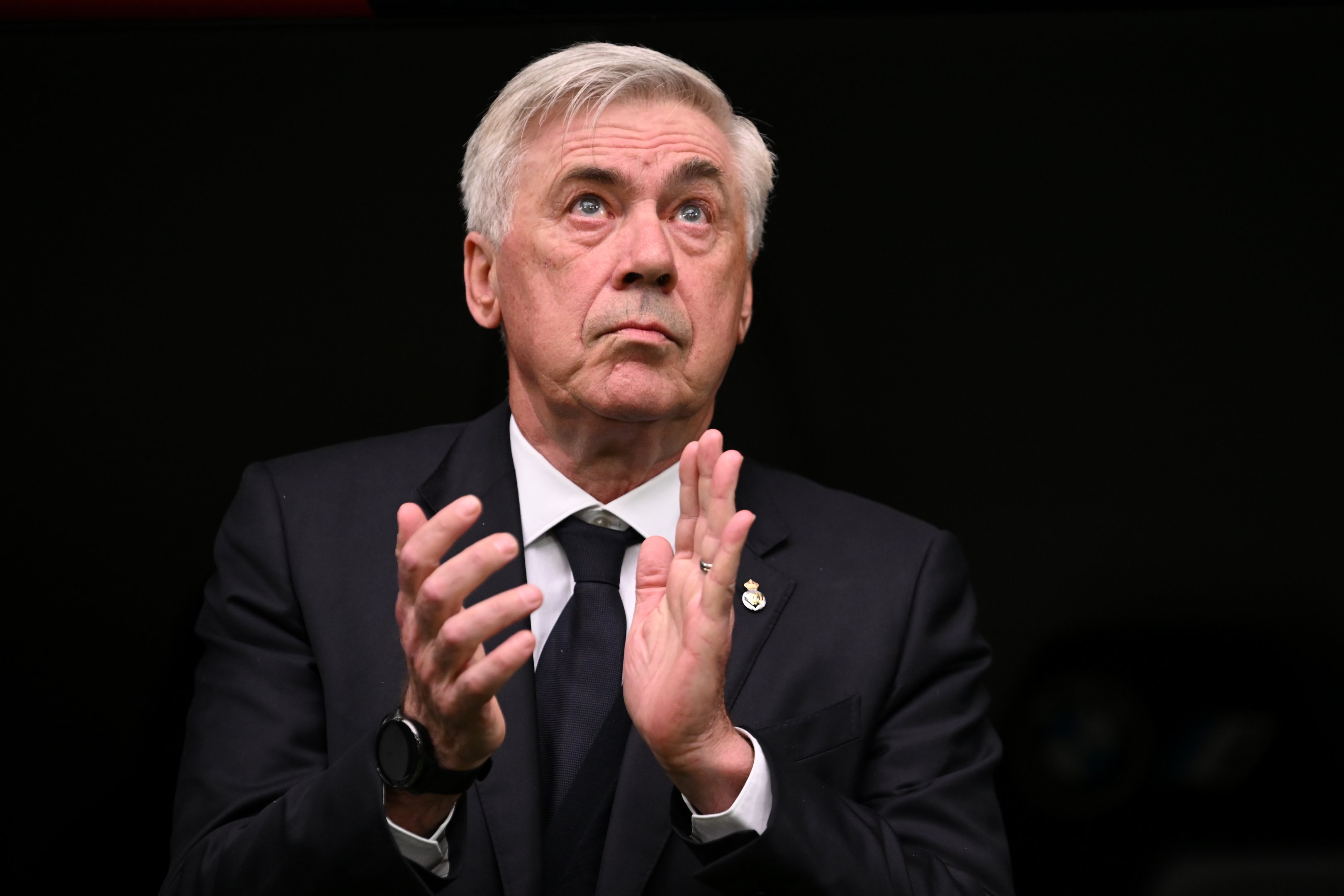 MADRID, SPAIN - MAY 24: Carlo Ancelotti, Head Coach of Real Madrid shows appreciation to the fans prior to the LaLiga match between Real Madrid CF and Real Sociedad at Estadio Santiago Bernabeu on May 24, 2025 in Madrid, Spain. (Photo by Denis Doyle/Getty Images)