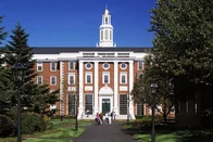 Imagem referente à notícia: Harvard já investe mais no bitcoin que no Google: universidade tem R$ 630 milhões em ETF