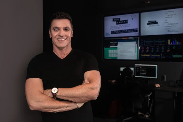 Jean Paul Vieira, diretor de Marketing e Produto da Senior: “O papel da IA não é substituir o colaborador, mas liberar sua capacidade analítica” (Senior/Divulgação)