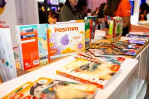 Tecnologia com empatia: o plano do Sistema Positivo para reinventar a sala de aula