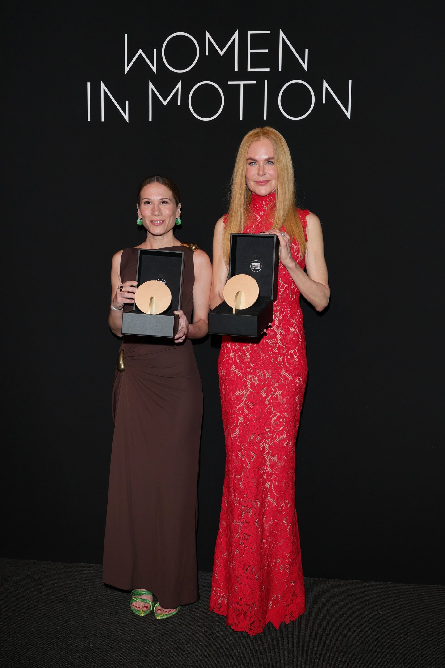 Marianna Brennand é premiada em Cannes por 'Manas', ao lado de Nicole Kidman
