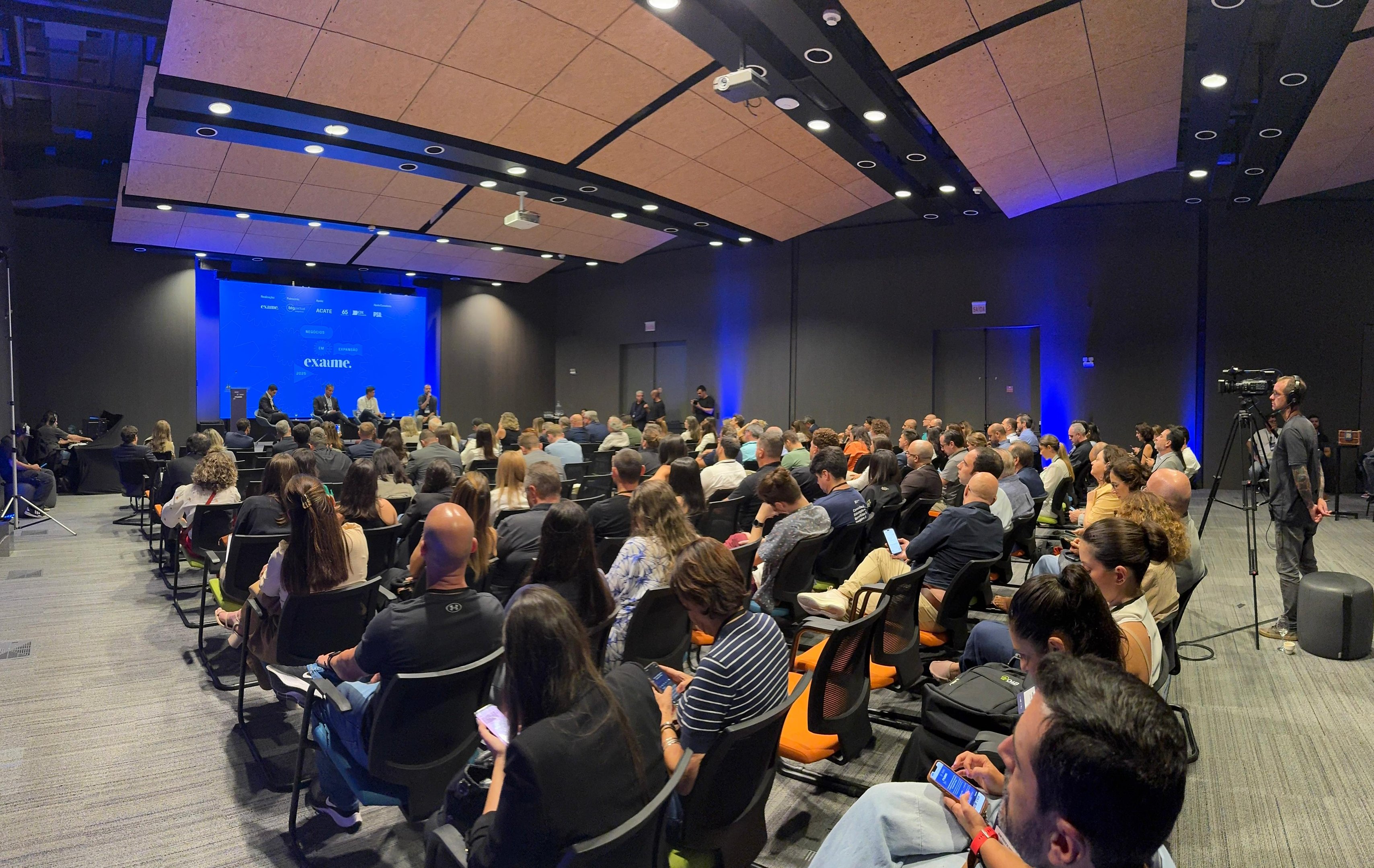 Galeria de fotos de EXAME celebra empreendedorismo catarinense com evento em Florianópolis