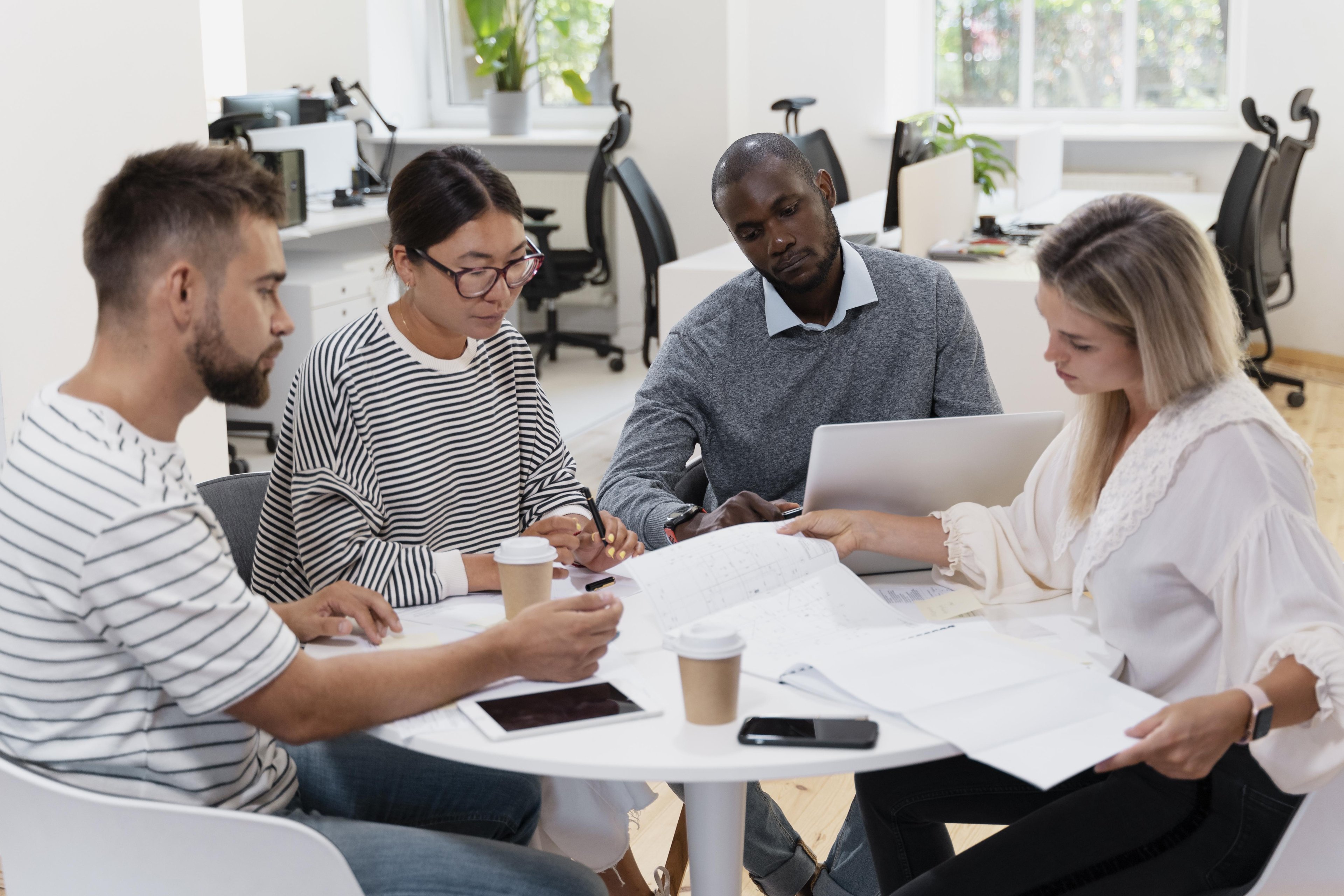 Veja como conseguir três entrevistas de emprego no mesmo dia e terminar o mês contratado