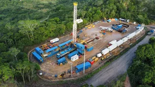 Petrobras anuncia novos poços na Bahia e retomada de fábricas de fertilizantes