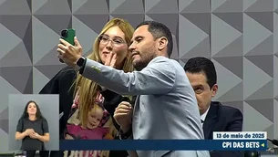 Senador pede 'selfie' com Virginia Fonseca durante CPI das Bets