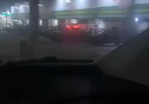 Tiroteio na Maré deixa dois baleados na Avenida Brasil; Linha Amarela foi fechada