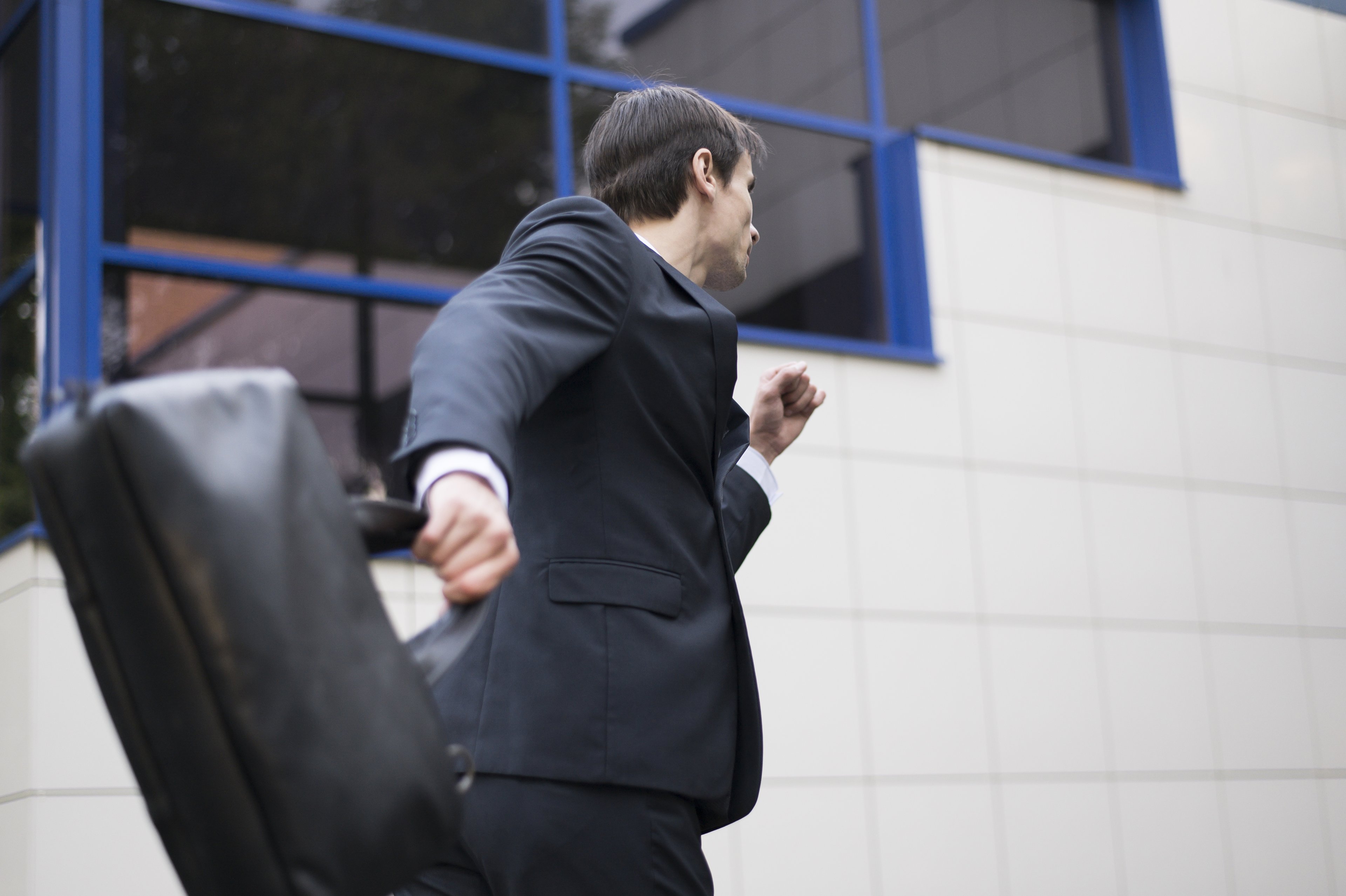 Brasil lidera corrida pela adoção da inteligência artificial, revela pesquisa do LinkedIn