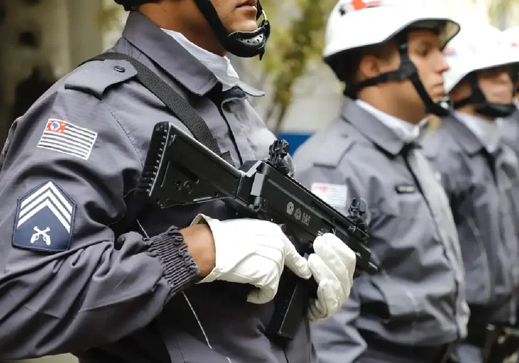 PM de São Paulo com câmera corporal (Governo do Estado de SP/Divulgação)