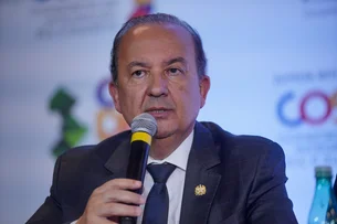 Com carteira de R$ 15 bi, Santa Catarina busca capital em NY — e aposta em infraestrutura