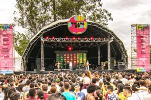 Imagem referente à matéria: Virada Cultural de SP 2025: veja como chegar a cada palco da zona Leste