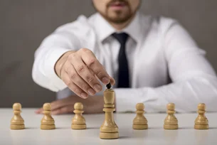 A regra que todo líder precisa dominar antes de tomar uma decisão difícil