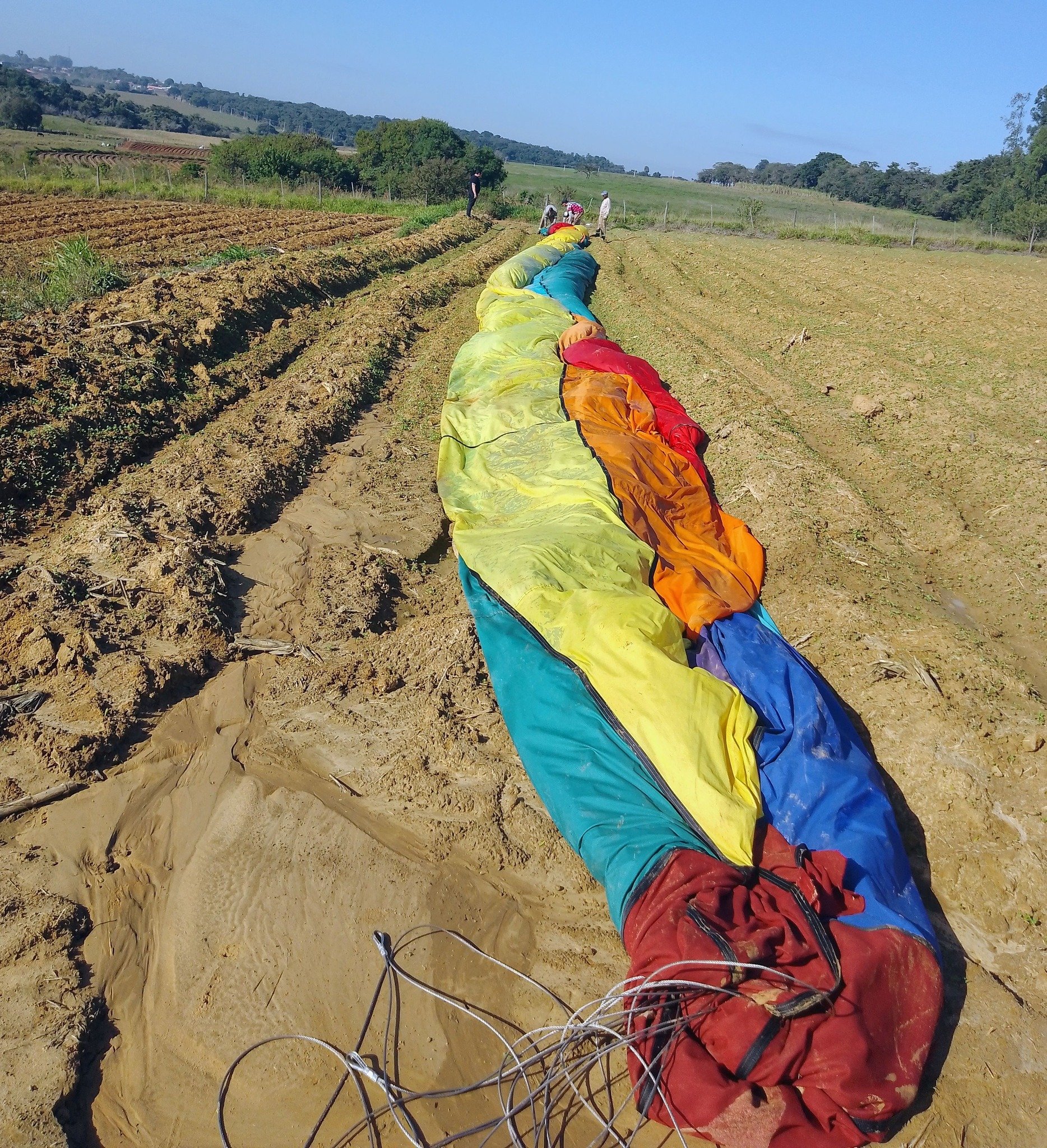 Após tragédia em SC, governo diz que vai discutir regulamentação de voos com balão