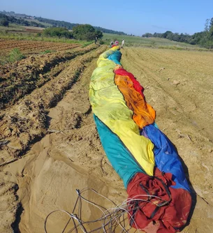 Balão cai em Praia Grande (SC) e deixa 8 mortos; veja vídeo