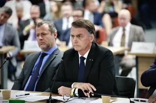 Após depoimento no STF, Bolsonaro diz que sai de 'cabeça erguida': 'História julgará cada um de nós'