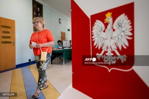 Imagem referente à matéria: Polônia vota em segundo turno presidencial entre um pró-europeu e um nacionalista