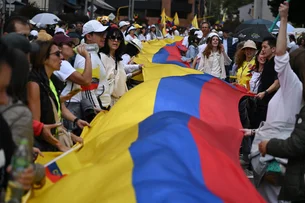 Em resposta ao atentado a Miguel Uribe, Colômbia tem protestos neste domingo, 15