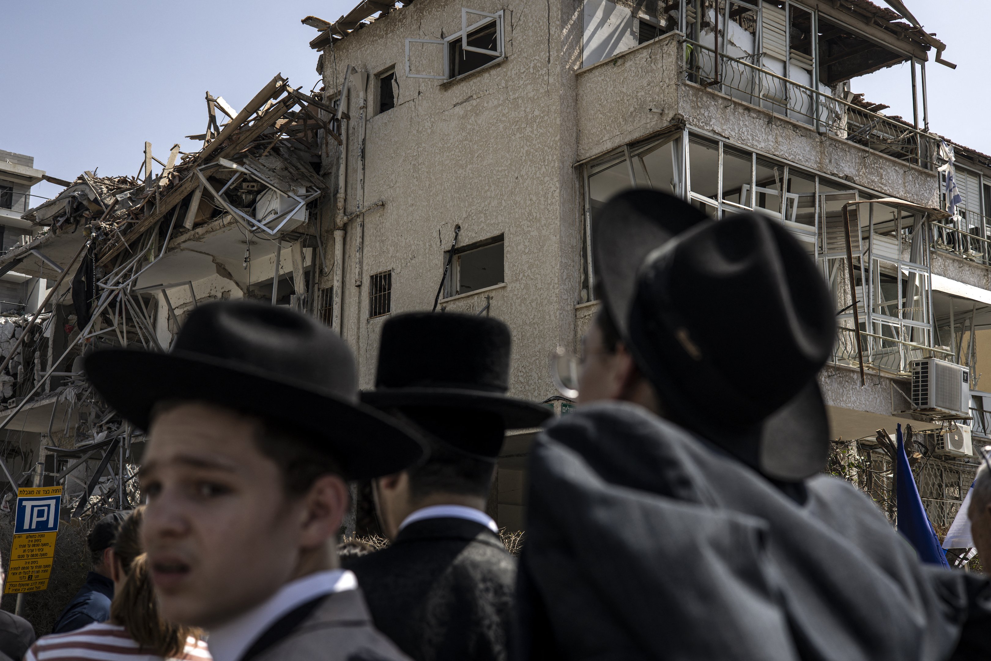 Israel declara Irã como principal frente de guerra e diz que Gaza passou a ser 'posição secundária'