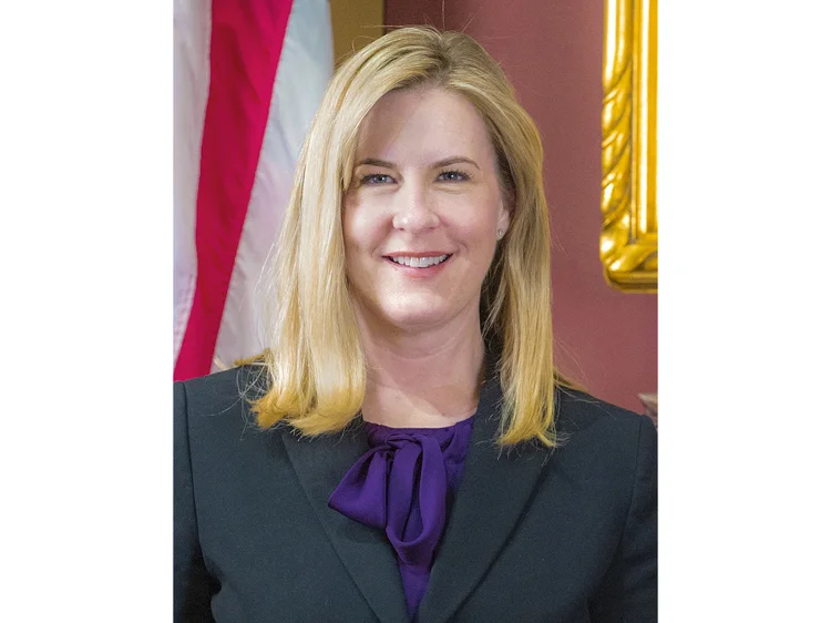 A deputada estadual democrata Melissa Hortman e seu marido foram mortos a tiros (AFP)