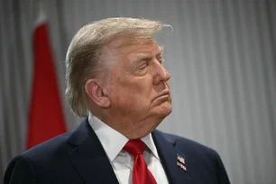 Imagem referente à matéria: Trump afirma que a China pode voltar a comprar petróleo iraniano