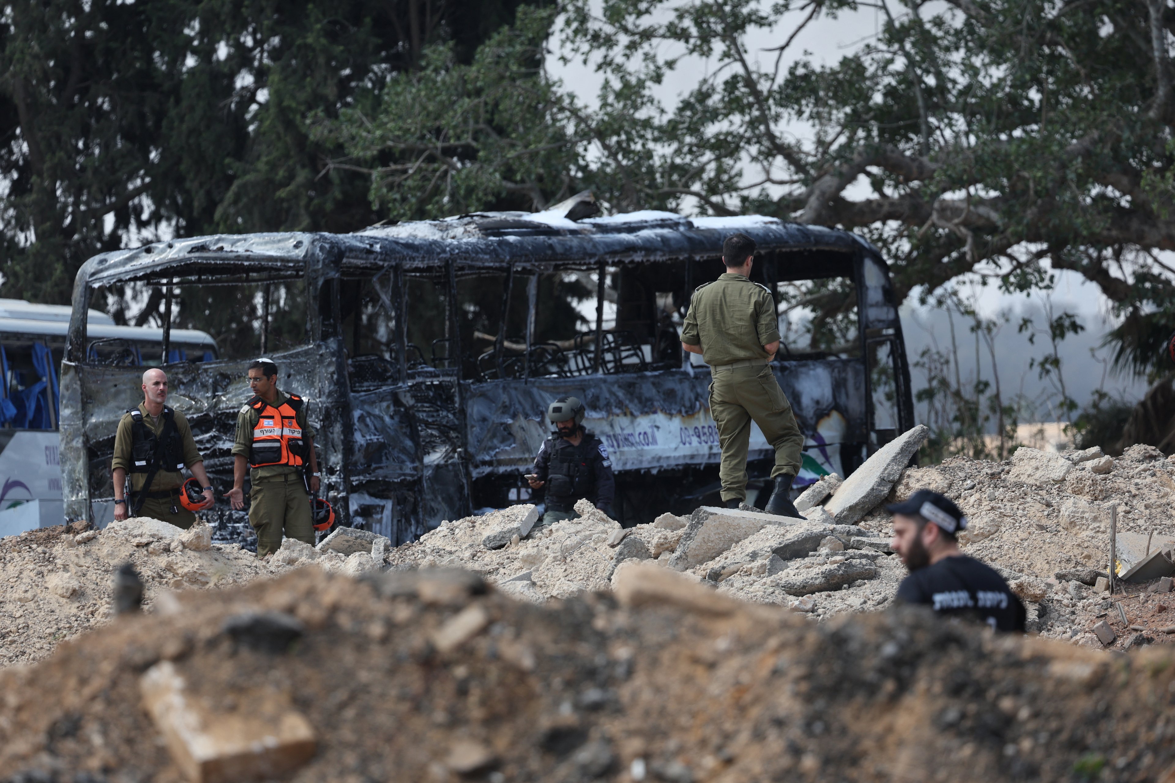Exército israelense anuncia 'numerosos ataques' contra alvos militares no Oeste do Irã