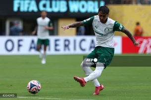 Palmeiras vence Al Ahly e fica mais perto das oitavas da Copa de Clubes