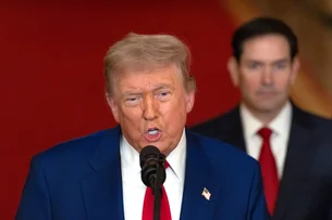 Trump pede que preços do petróleo permaneçam baixos após ataques ao Irã