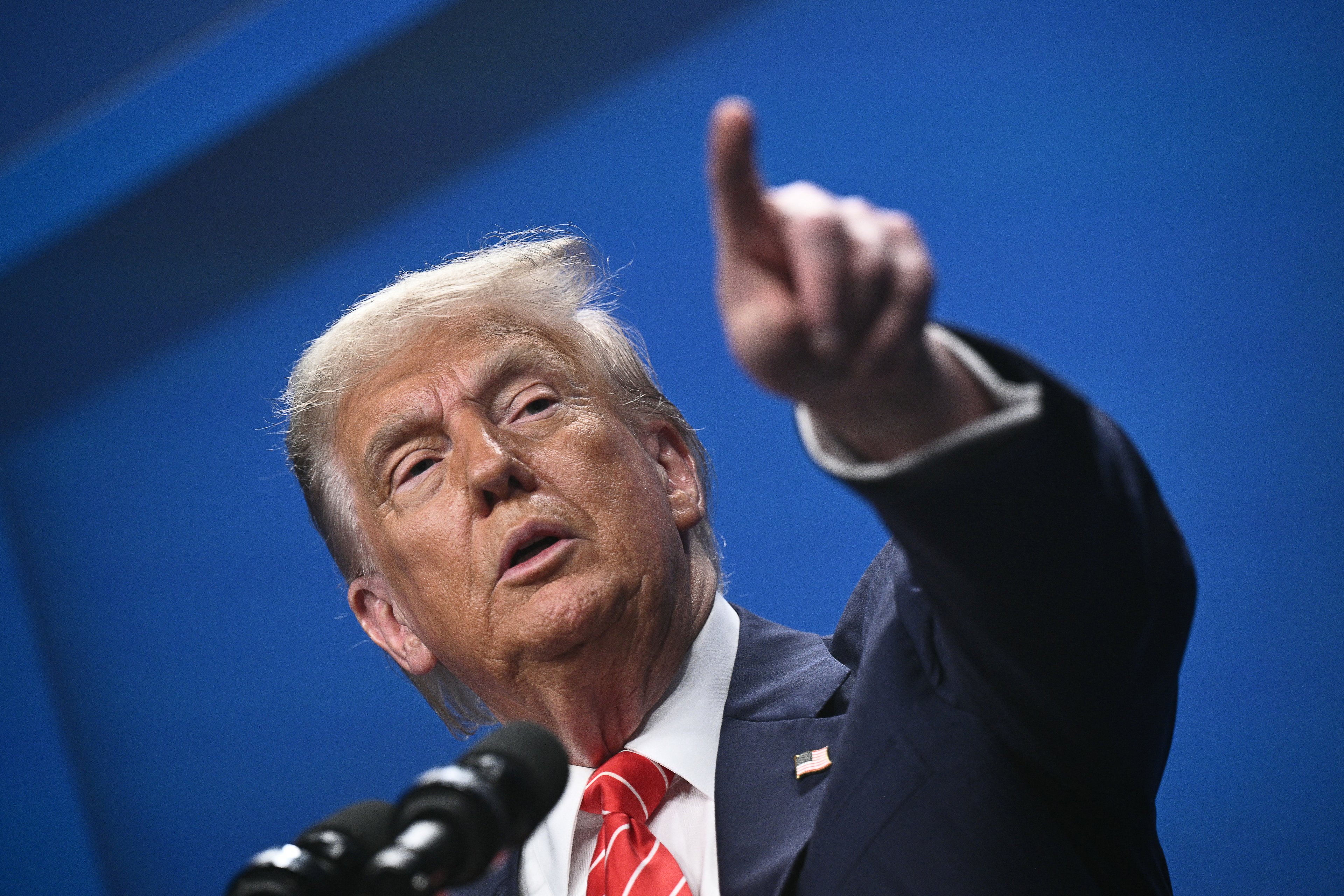Trump comemora após Suprema Corte favorecer ordem para limitar cidadania por nascimento