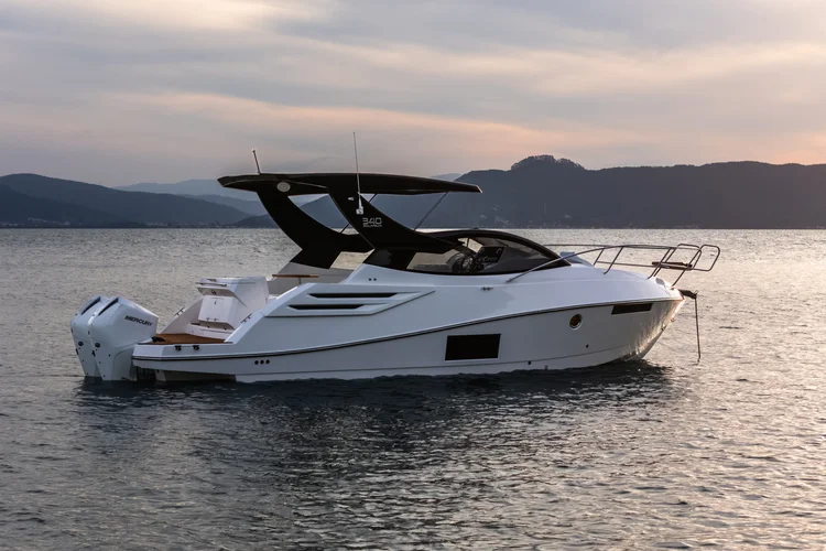 Armatti Yatch: nova Armatti 310 (Divulgação/Divulgação)