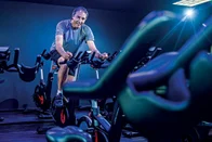 Imagem referente à notícia: 45 minutos de spinning: o esporte preferido de Rogério Barreira para queimar um combo do McDonald's