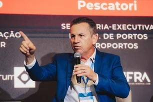 Imagem referente à matéria: Governador do Mato Grosso vê classe política desconectada da realidade e faz chamado por reformas