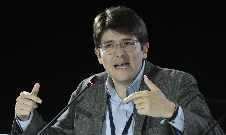 Miguel Uribe: senador e candidato presidencial foi baleado durante evento neste sábado, em Bogotá, na Colômbia (Gabriel Aponte/Getty Images)
