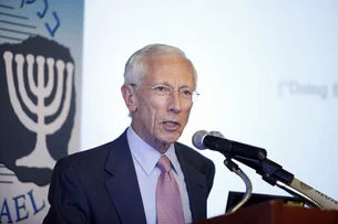 Stanley Fischer, ex-presidente do Banco de Israel e grande nome da macroeconomia, morre aos 81 anos