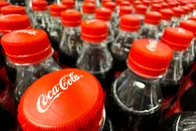 Imagem referente à notícia: Trump diz que pediu para Coca-Cola mudar receita nos EUA e adotar mesmo açúcar usado no Brasil