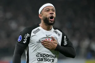 Corinthians recebe notificação de Memphis Depay por valores pendentes de R$ 6 milhões