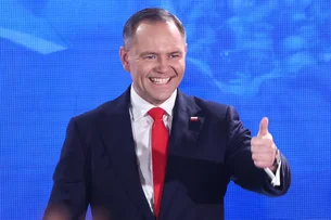 Candidato nacionalista conservador vence no segundo turno presidencial da Polônia