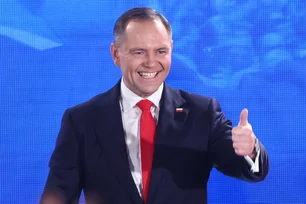 Imagem referente à matéria: Candidato nacionalista conservador vence no segundo turno presidencial da Polônia