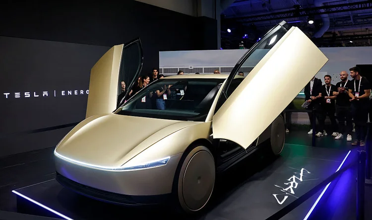 Serviço de robotáxi da Tesla foi lançado em 23 de junho deste ano (Chesnot/Getty Images)